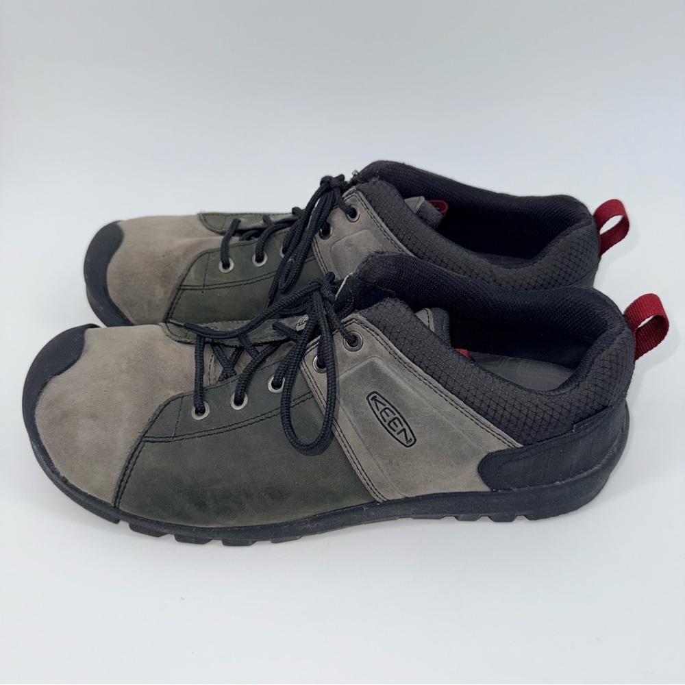 Keen Men's Casual Lace-Up Suede Outdoor Shoes in Gray and Black - Picture 3 of 6